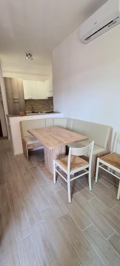 RESIDENCE APOLLO - WALTERIGATO Apartments SOLO PER FAMIGLIE Lido di Jesolo Esterno foto