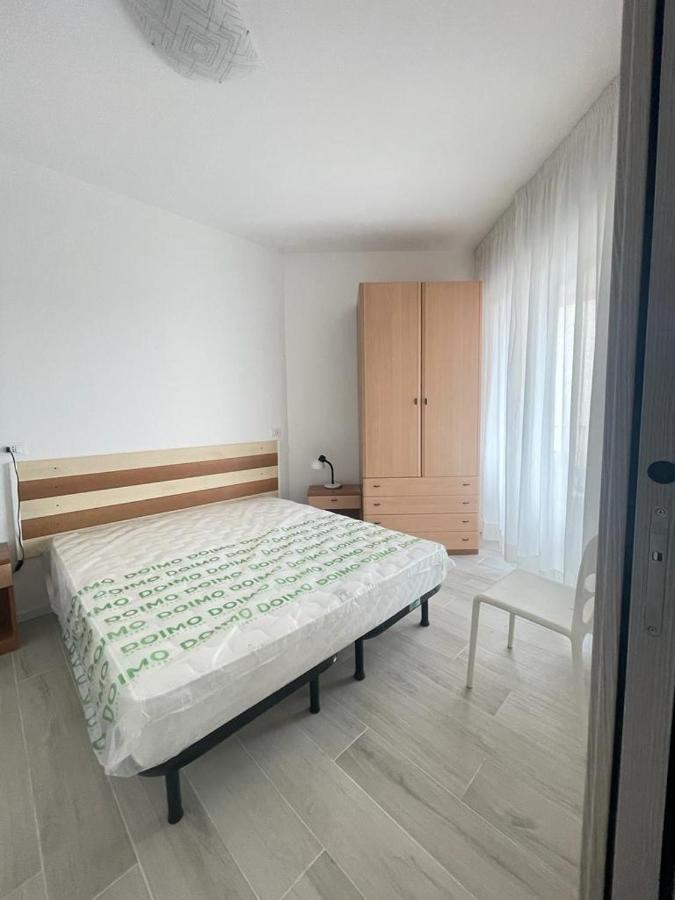 RESIDENCE APOLLO - WALTERIGATO Apartments SOLO PER FAMIGLIE Lido di Jesolo Esterno foto