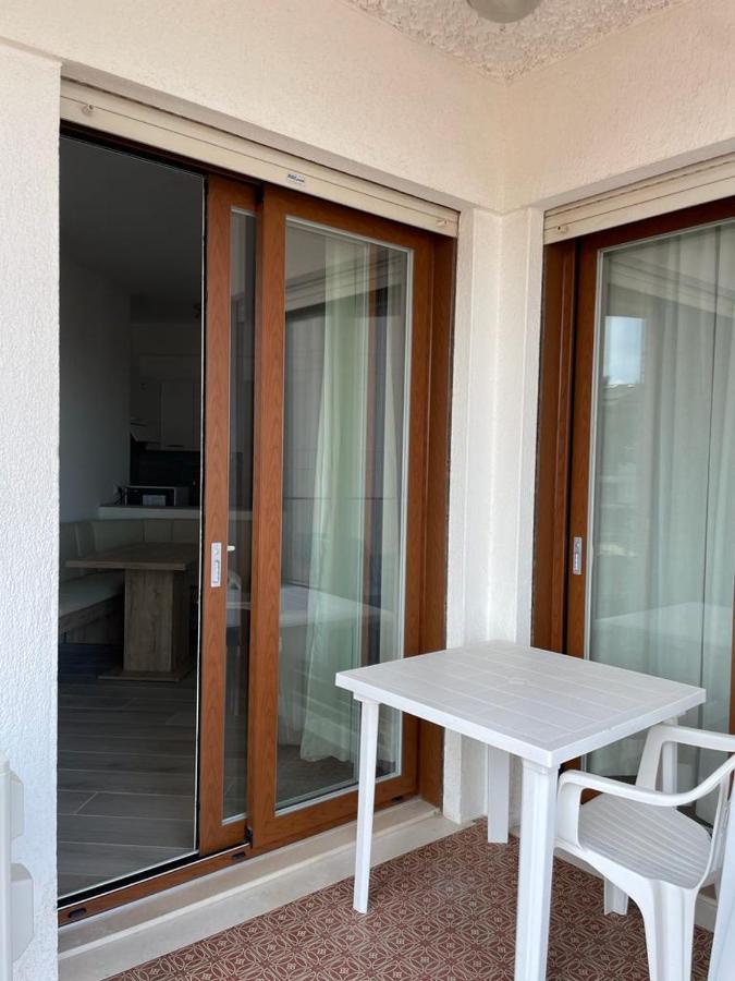 RESIDENCE APOLLO - WALTERIGATO Apartments SOLO PER FAMIGLIE Lido di Jesolo Esterno foto