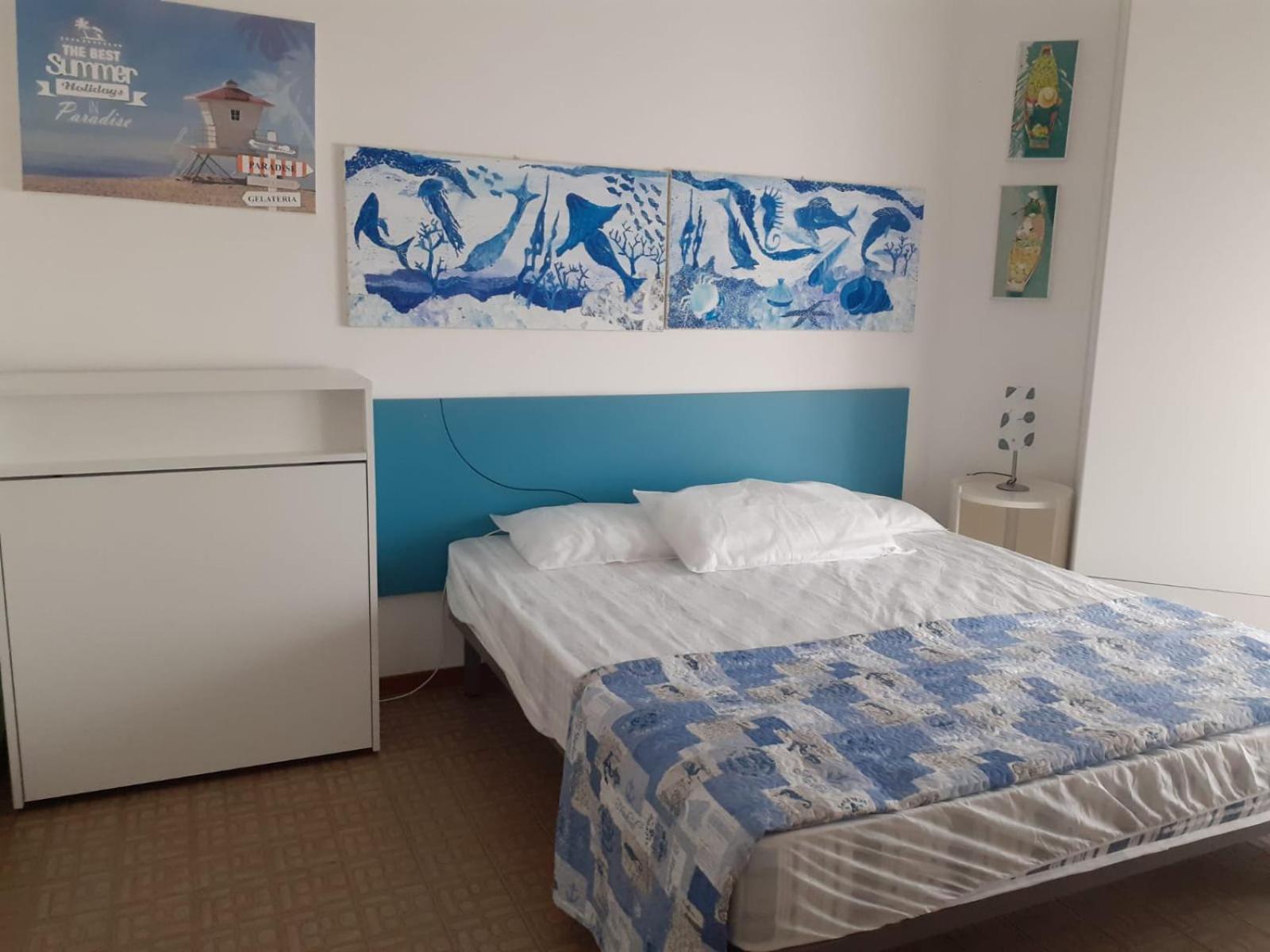 RESIDENCE APOLLO - WALTERIGATO Apartments SOLO PER FAMIGLIE Lido di Jesolo Esterno foto