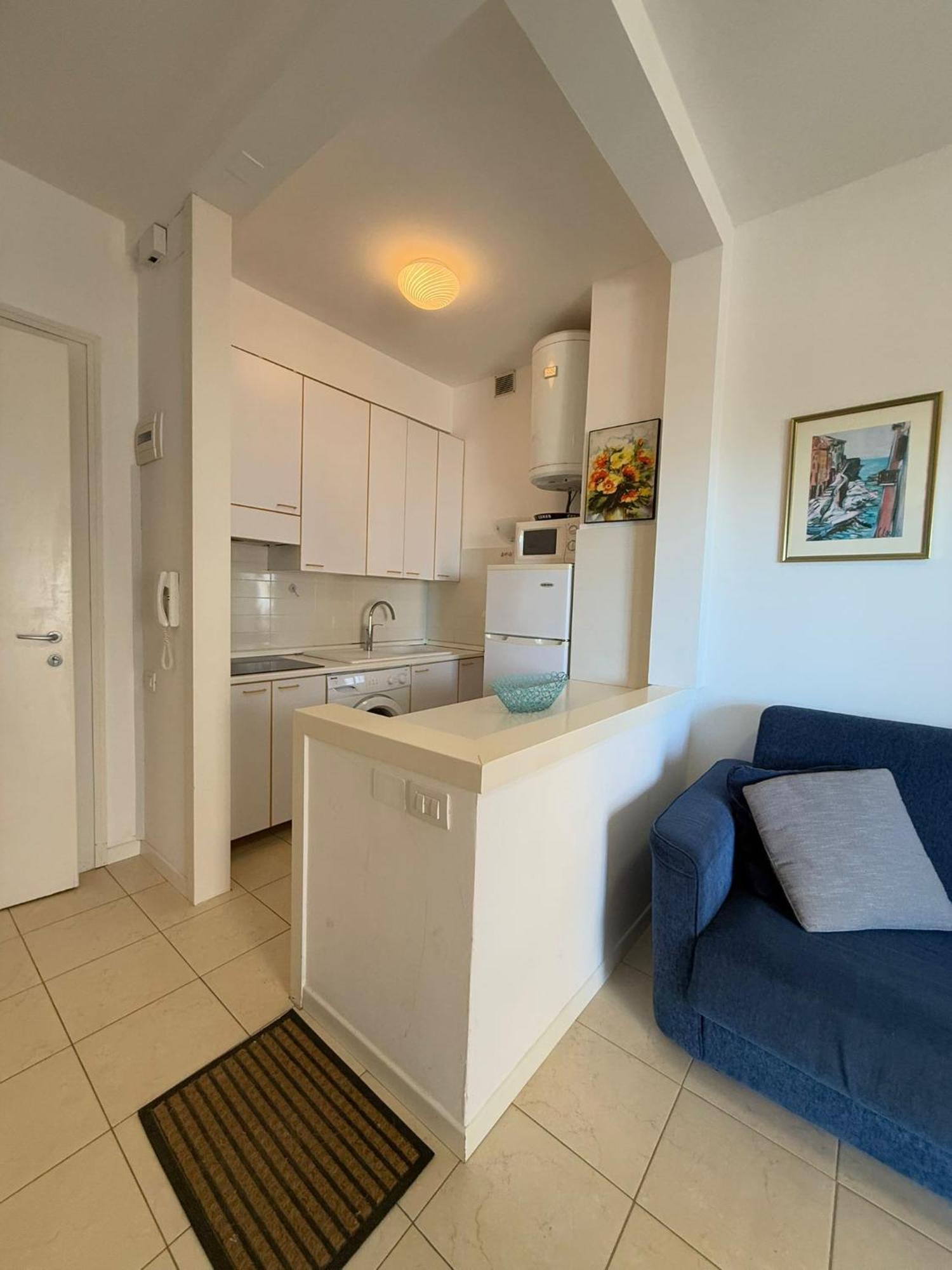 RESIDENCE APOLLO - WALTERIGATO Apartments SOLO PER FAMIGLIE Lido di Jesolo Esterno foto