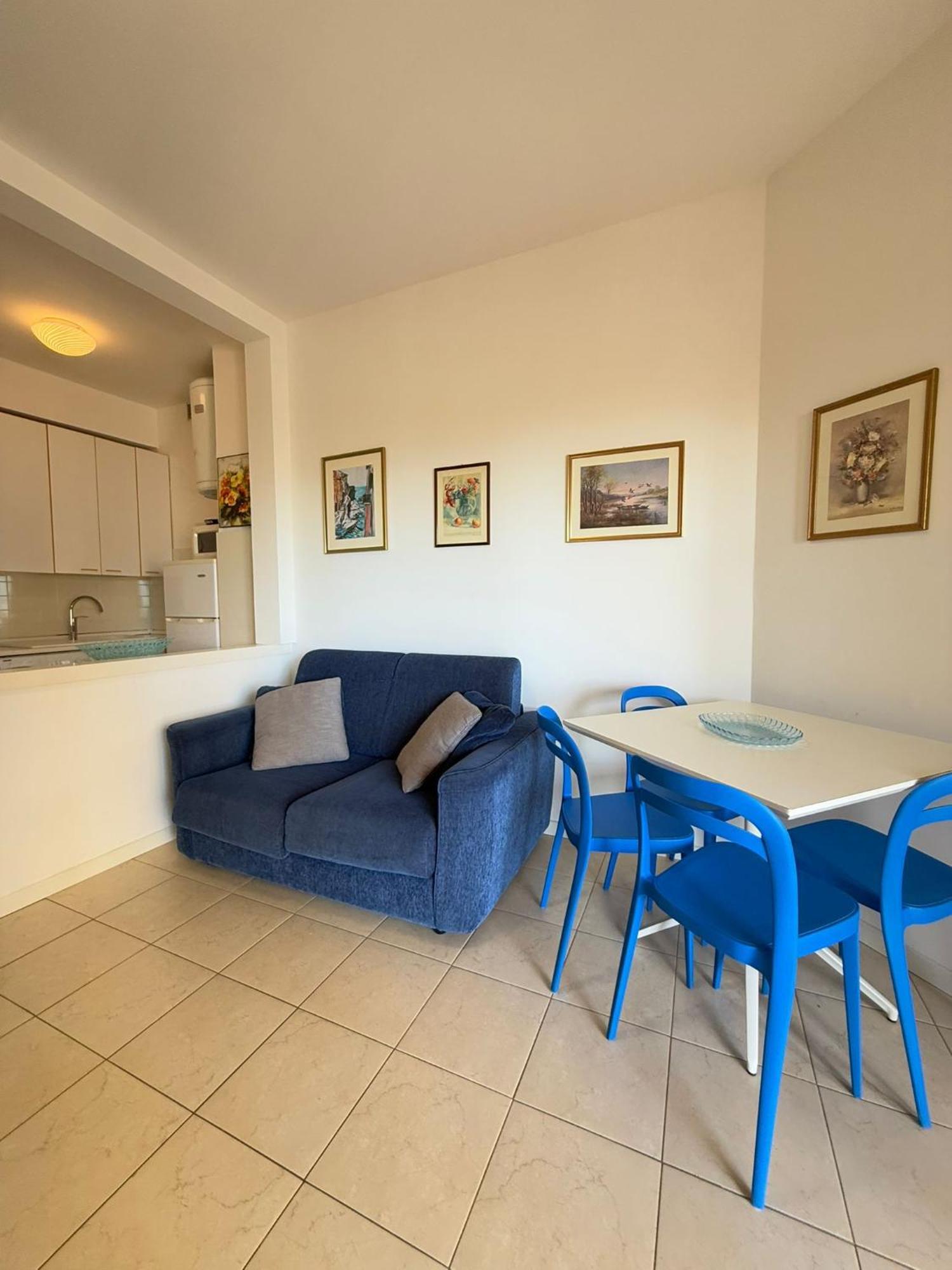 RESIDENCE APOLLO - WALTERIGATO Apartments SOLO PER FAMIGLIE Lido di Jesolo Esterno foto